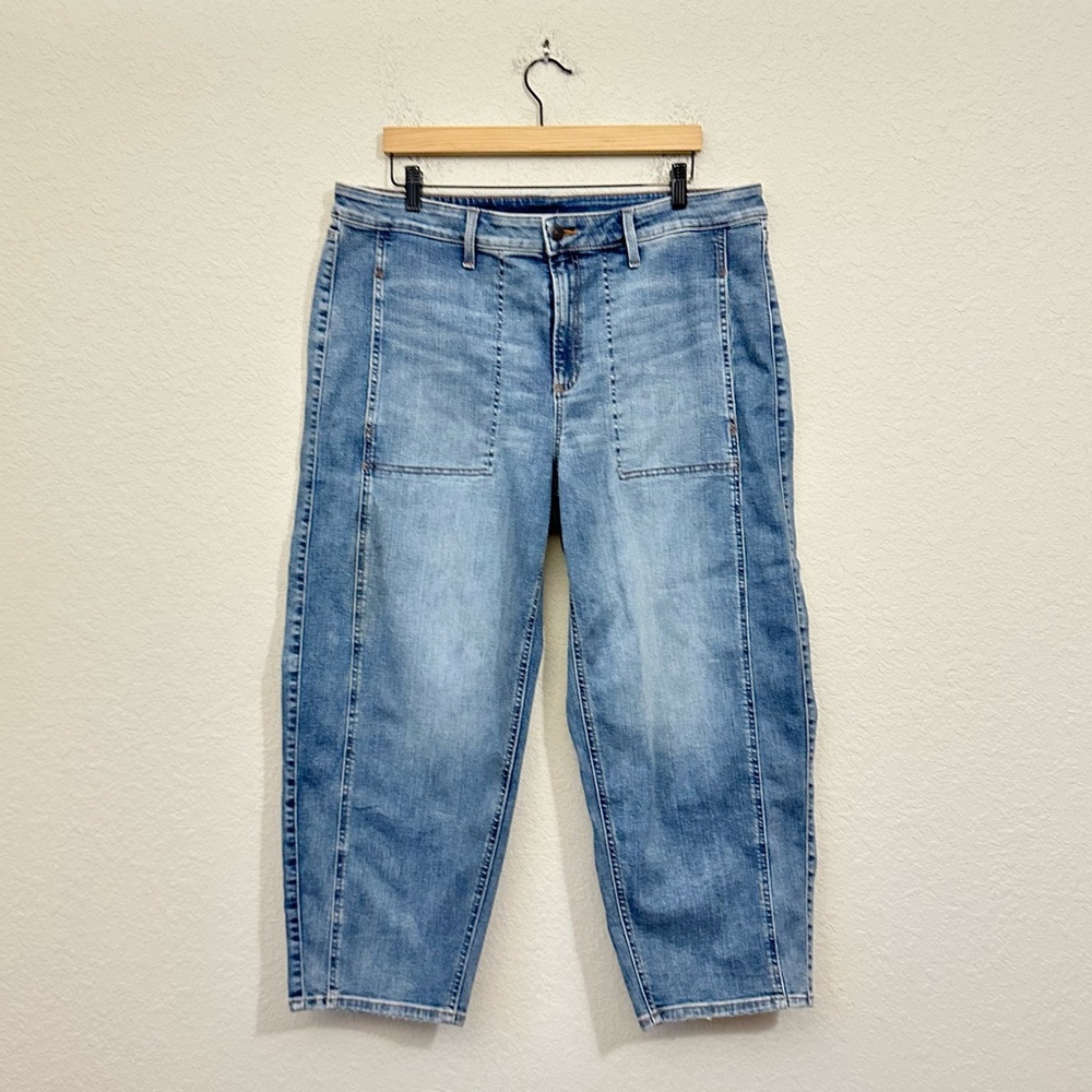 Chico's Denim Utility Tapered Jeans Size 3R/ US 16